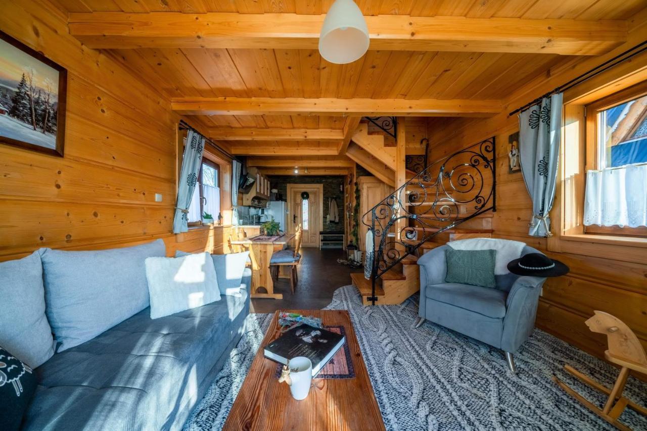 Domki Widokowe Wooden Luxury Chalet & Jacuzzi ซอมบ์ ภายนอก รูปภาพ