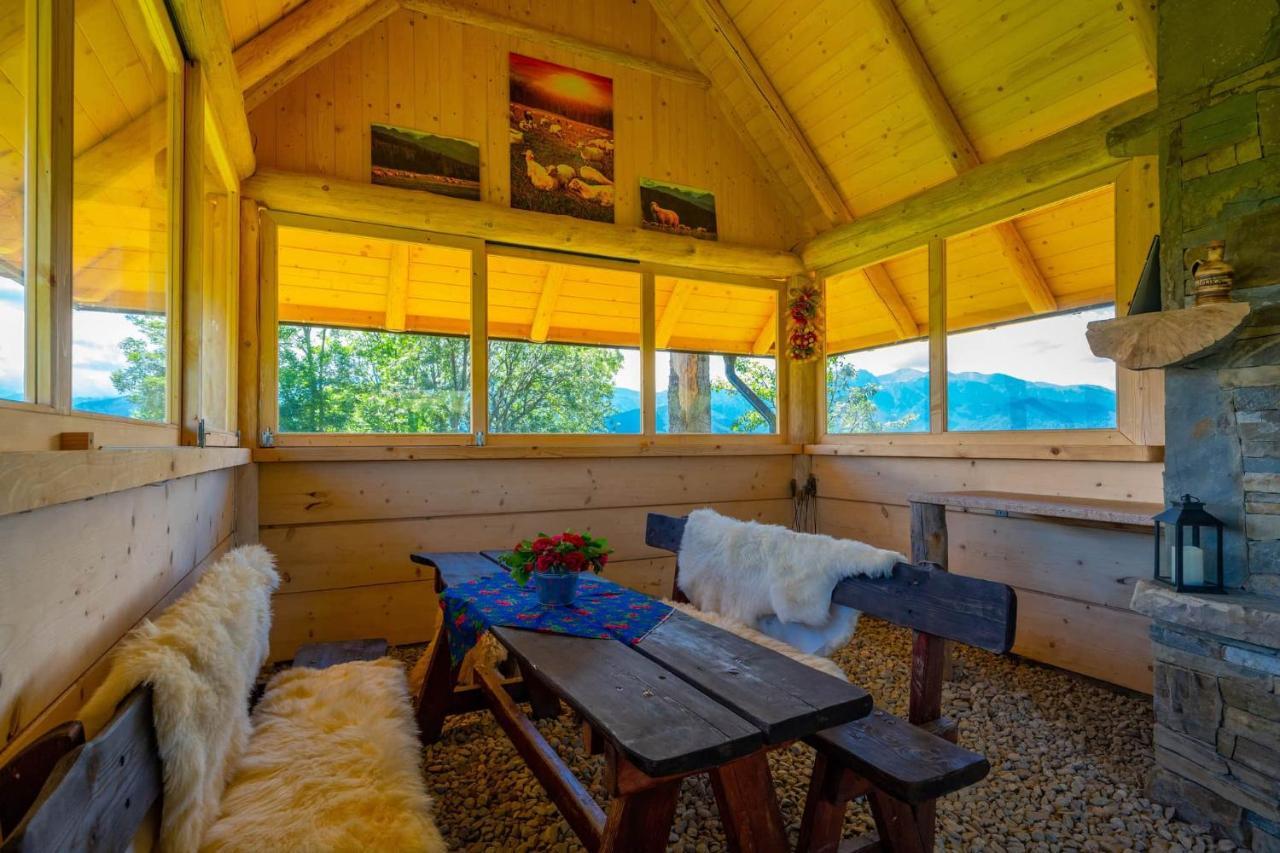 Domki Widokowe Wooden Luxury Chalet & Jacuzzi ซอมบ์ ภายนอก รูปภาพ