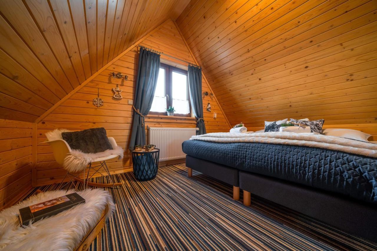 Domki Widokowe Wooden Luxury Chalet & Jacuzzi ซอมบ์ ภายนอก รูปภาพ