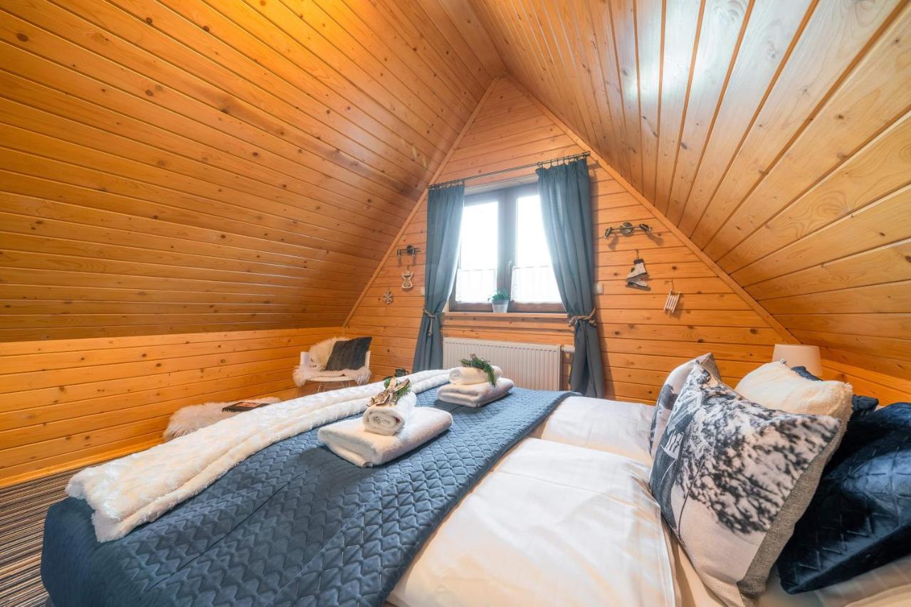 Domki Widokowe Wooden Luxury Chalet & Jacuzzi ซอมบ์ ภายนอก รูปภาพ